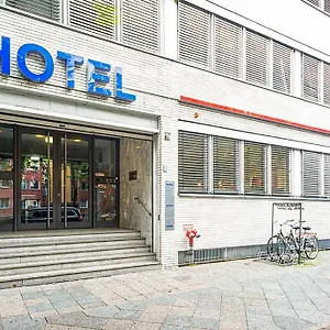 *** Hotel Arrival Tyskland
